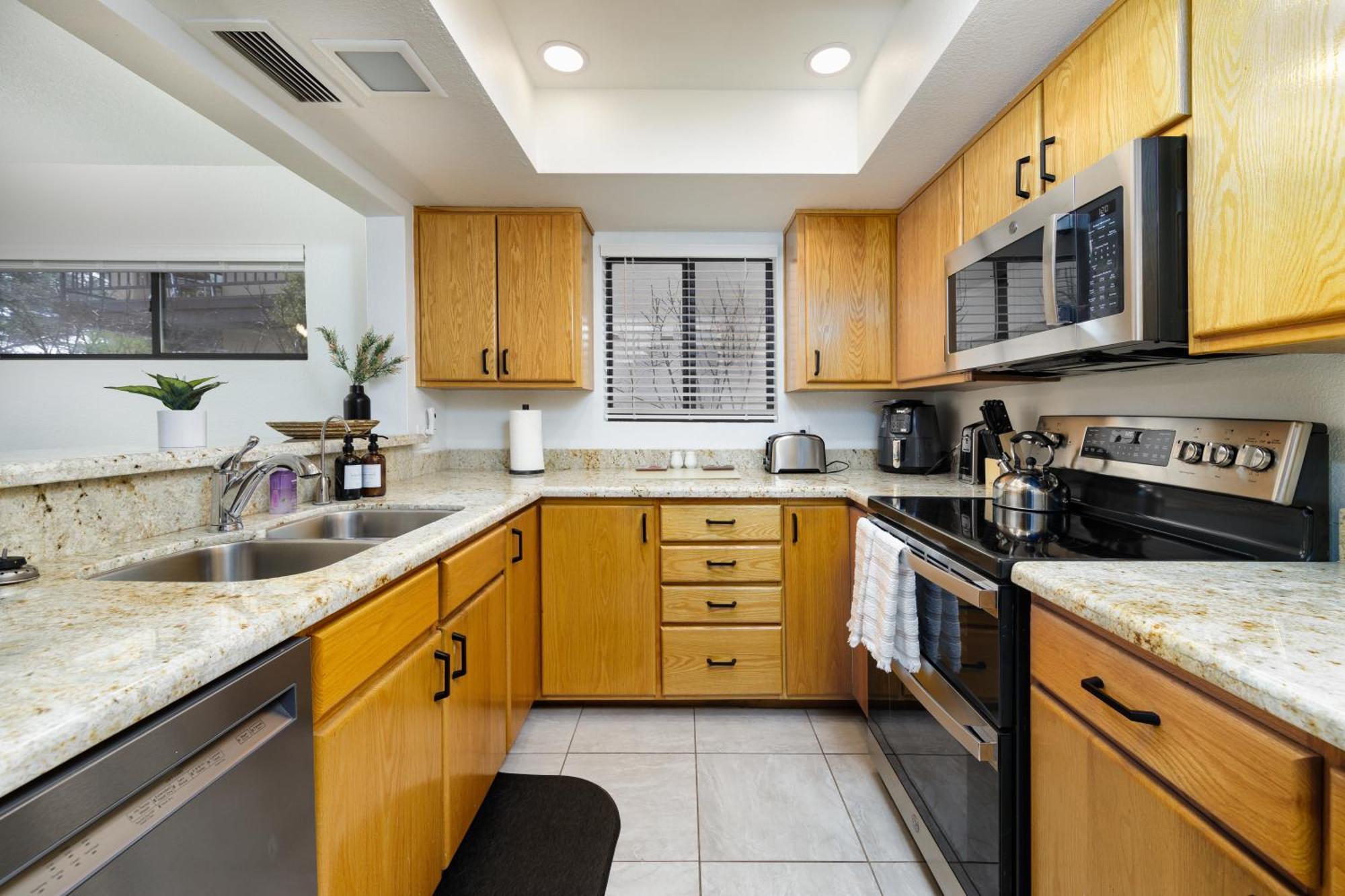 Stylish Townhome On Golf Course Red Rock View Sedona Esterno foto