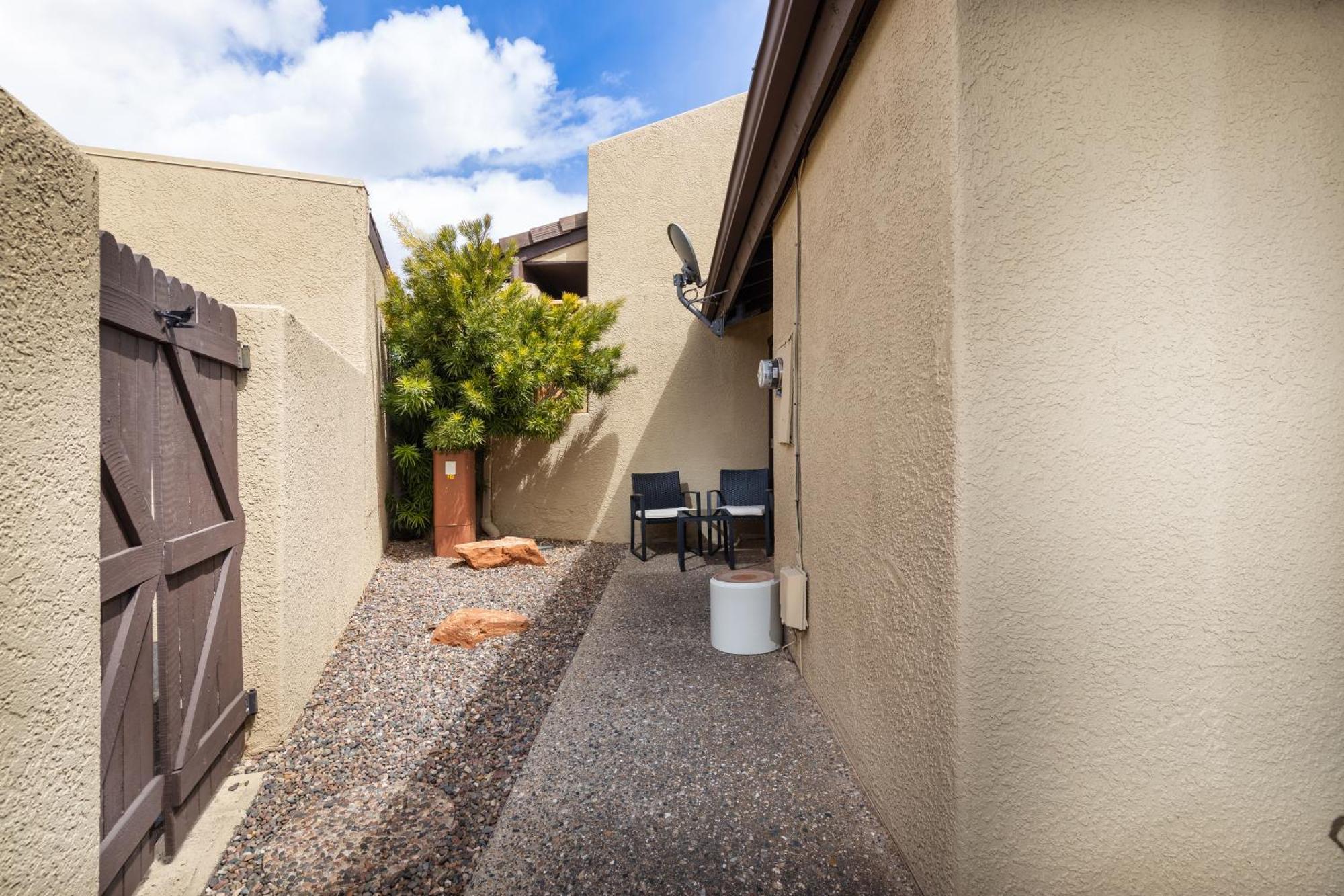 Stylish Townhome On Golf Course Red Rock View Sedona Esterno foto