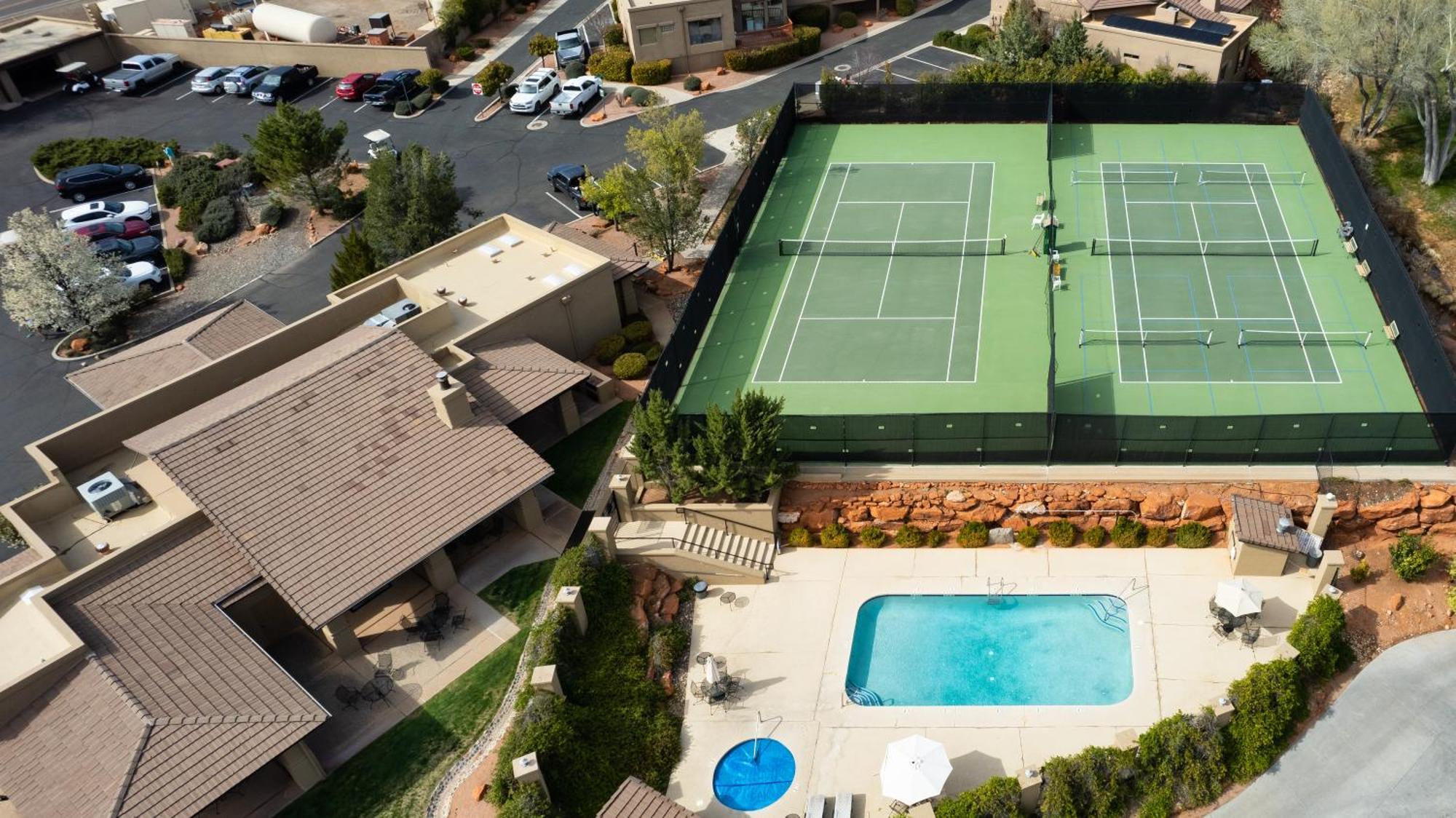 Stylish Townhome On Golf Course Red Rock View Sedona Esterno foto